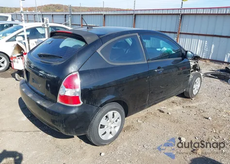 2010 Hyundai Accent Gs from USA, damaged, VIN KMHCM3AC7AU150771